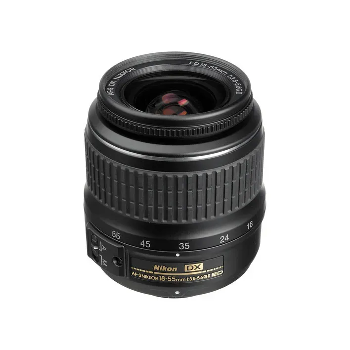 Nikon 18-55mm f/3.5-5.6G II AF-S DX objectief
