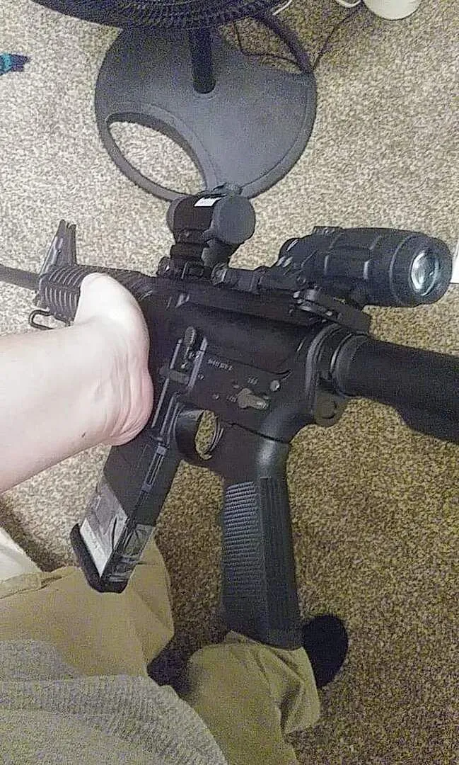 Bushnell AR Optics TRS-25 High Rise red dot vizier