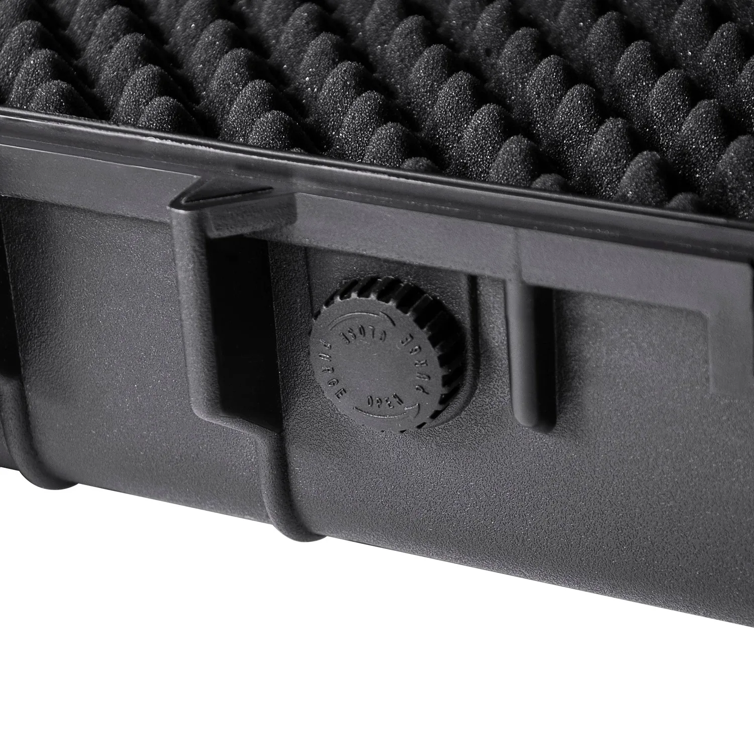 Barska Loaded Gear AX-500 geweerkoffer 53 inch met wielen