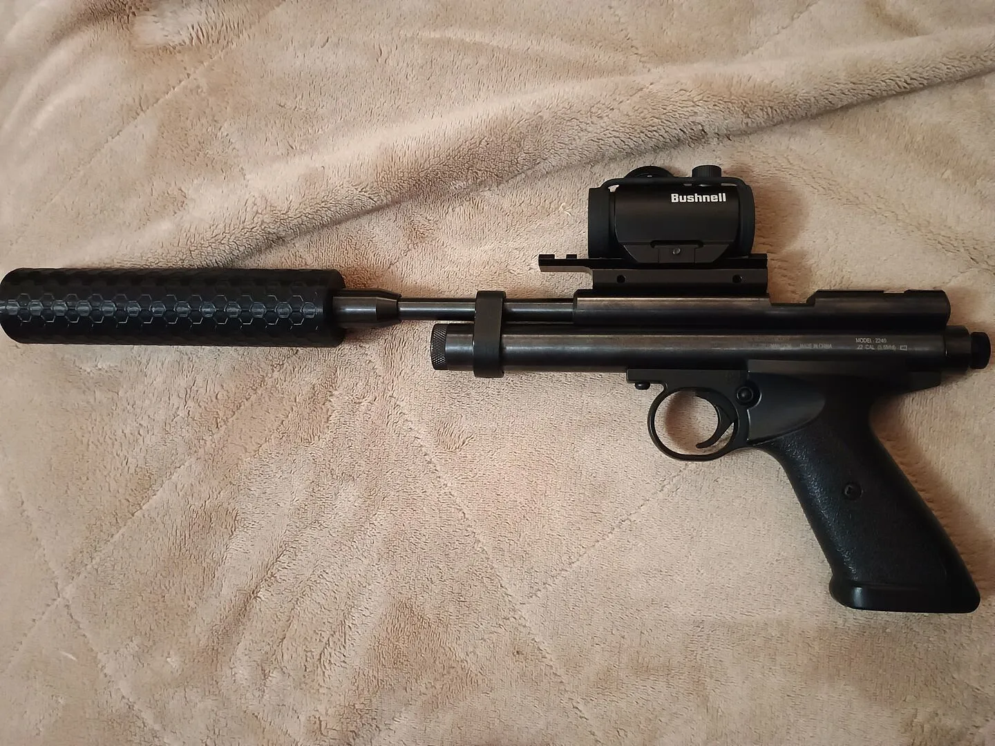 Bushnell Trophy TRS-25 red dot vizier voor jacht