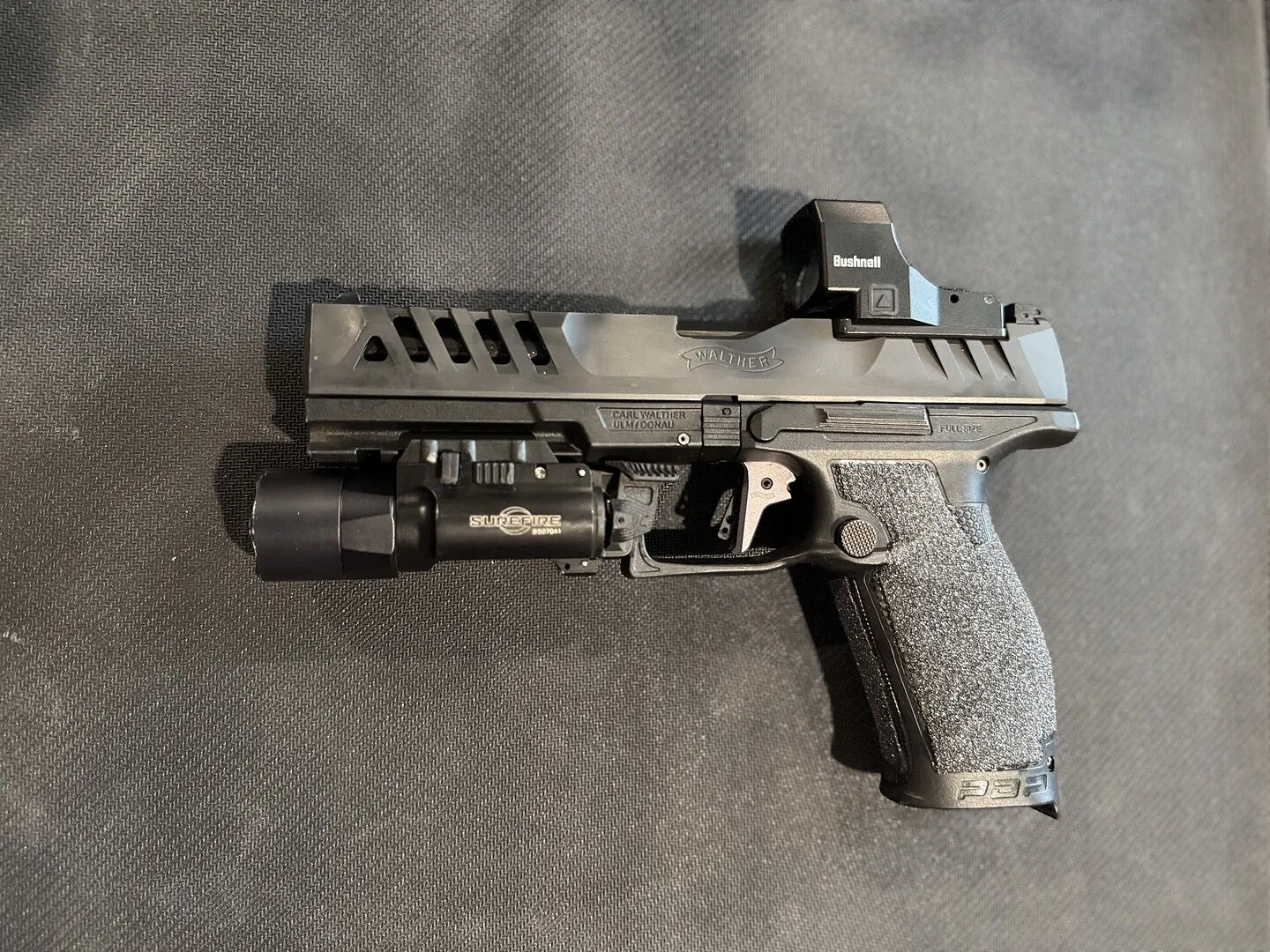 Bushnell RXM-300 reflexvizier 4 MOA groot venster